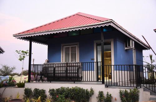 Solapur District Resort | Chitra's City Side Resort