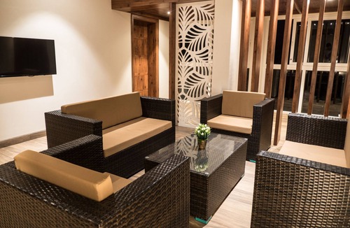 Swamimalai Hotel | Cholaa Dynasty - A Bergamont Hotel