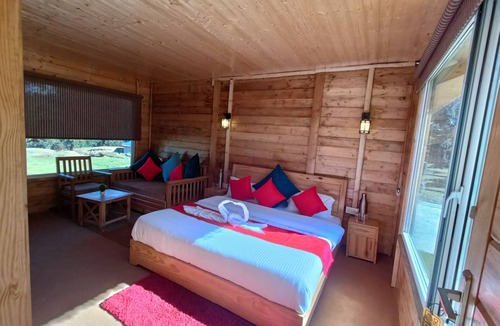 Dugalbitta Hotel | Chopta Resort
