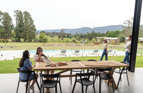 Barrengarry House | Chris' - Designer Masterpiece in Kangaroo Valley