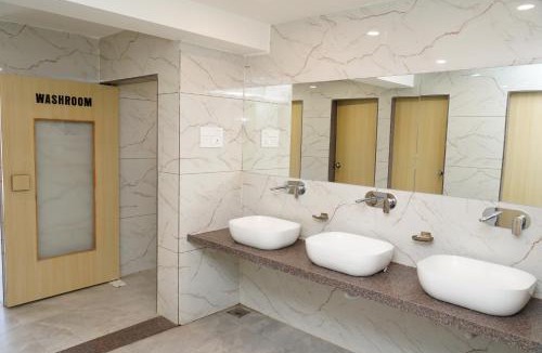 Ahmedabad City Centre House | City Dormitory