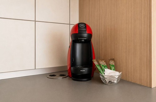 Oradea Apartment | City Oasis Studio in Oradea with Balcony Fast WiFi Self Check-in AC
