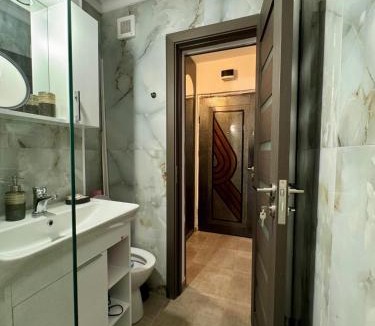 Arad Apartment | Clara's Studio