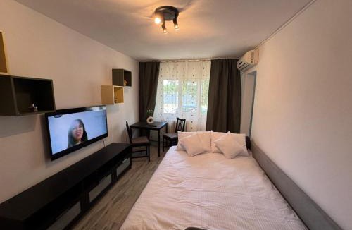Arad Apartment | Clara's Studio