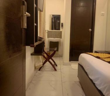 Sirkazhi Hotel | Clarks Inn Express ,Sirkazhi