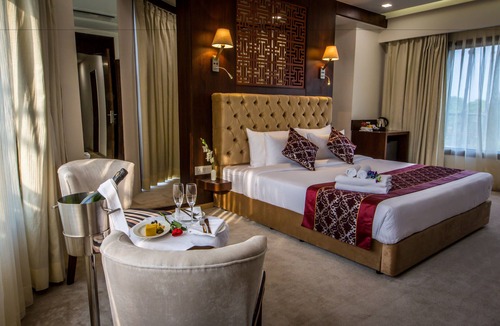 Gwalior Hotel | Clarks INN Suite Gwalior