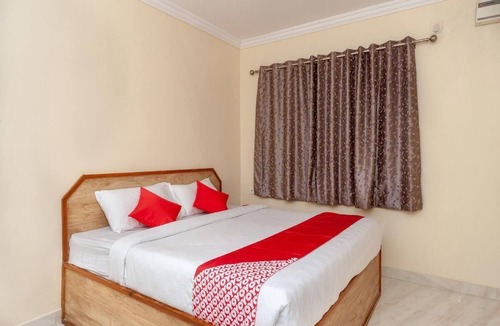 Tirupati Hotel | Classic Bedroom Stay@Tirupati