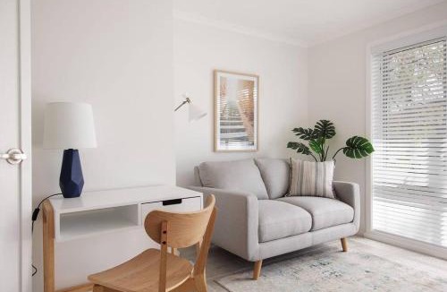 South Albury Apartment | Classic Chic on Olive