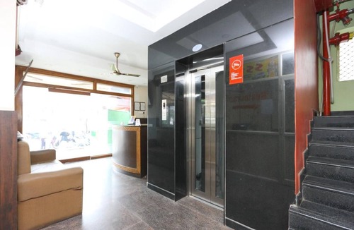 Tirupati Hotel | Classic Cozy Stay, Tirupati