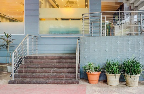 Jogeshwari West House | Classic Hotel Arma Town House Mumbai