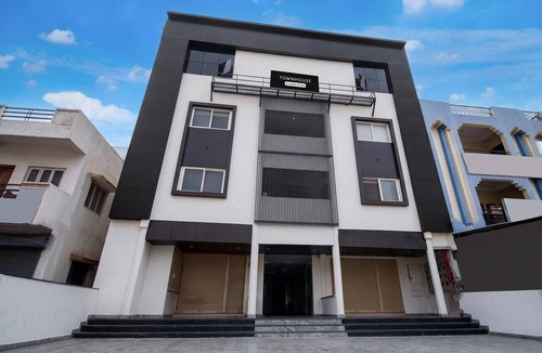 Kurnool House | Classic Hotel Lakshmi's Pride