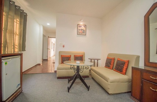 Bhubaneshwar House | Classic With Balcony The Mapple