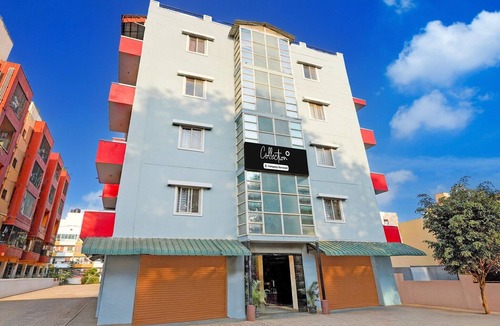 Electronics City House | Classic with Balcony LR Residency