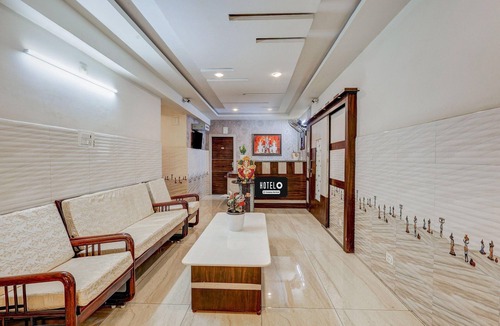 Eluru House | Classic With Twin Bed Sree Nitya Residency