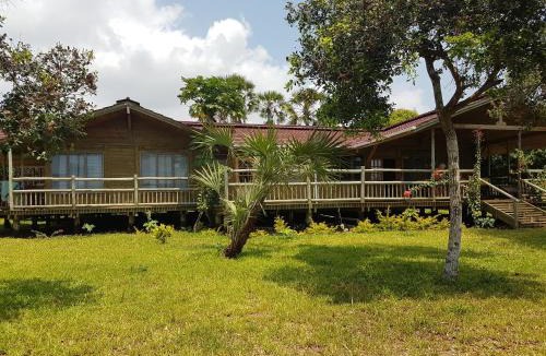 Kutani Ski Chalet | Cliffside Amani Wooden Villa with Stunning Ocean Views for an Authentic Tanzanian Escape