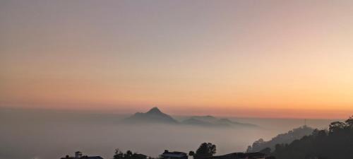 Kodaikanal Villa | Close2heaven 3 individual bedroom privacy home with a basic kitchen