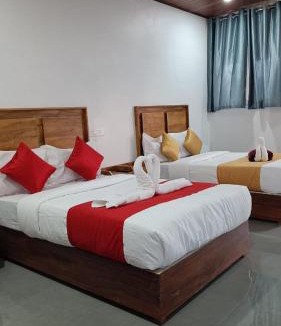 Anachal House | Cloud bed holidays