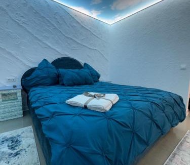Petrosani Apartment | Cloud Express