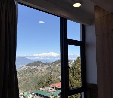 Darjeeling Apartment | Cloud Studio by The Erina House