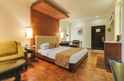 Kadadhe Hotel | Club Mahindra Resort - Tungi