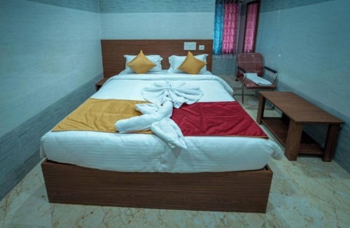 Bhubaneshwar Hotel | CLUB ROOM ,