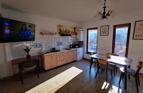 Cluj-Napoca Apartment | Cluj City Marasti Suite Bellatrix