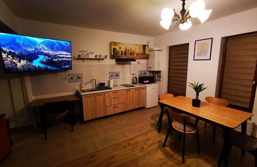 Cluj-Napoca Apartment | Cluj City Marasti Suite Bellatrix