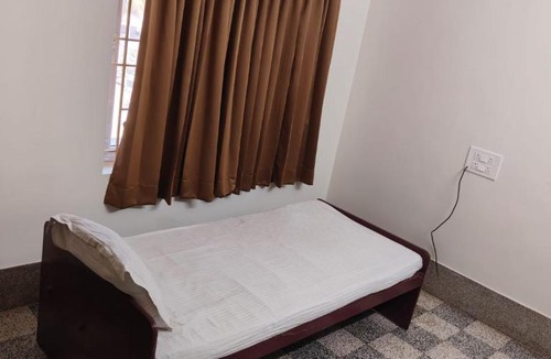 Salem Hotel | CM Residency