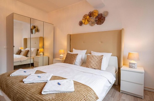 Militari Apartment | CMS Lujerului Studios