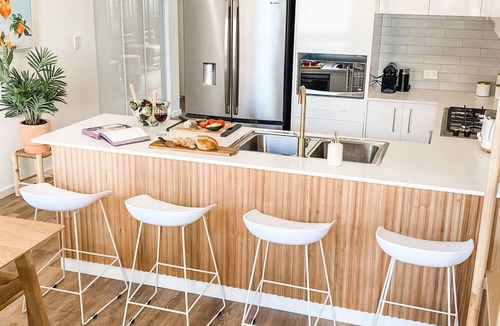 Shell Cove House | Coast and Roast - Sunny Shell Cove Escape