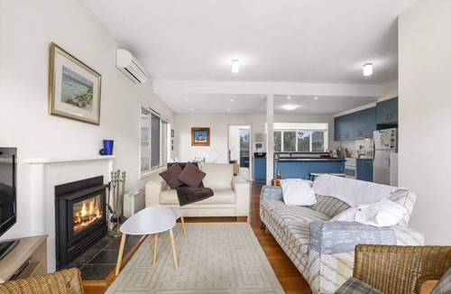 Surf Coast House | Coastal Haven