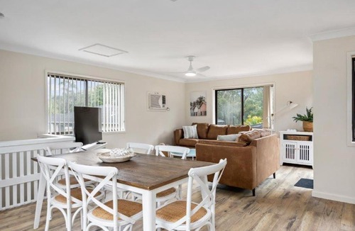 Mollymook Beach House | Coastal Villa Mollymook Beach