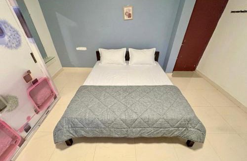 Rushikonda Villa | Coastique Villa 10 Min Drive to Rushikonda Beach