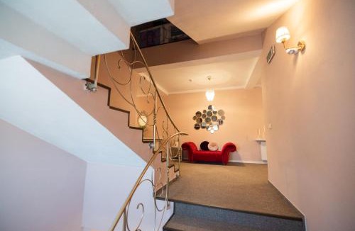 Tirgu Jiu Hotel | COCHET BOUTIQUE