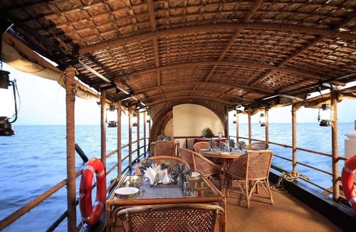 Kumarakom Hotel | Coco Bay Resort