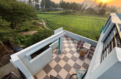 Sanapur Hostel | Cocogreen Hampi