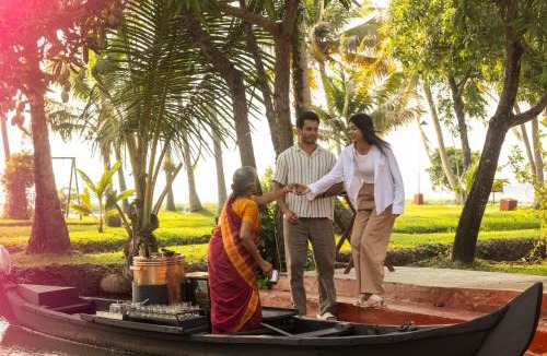 Kumarakom Resort | Coconut Lagoon Kumarakom - A CGH Earth Experience