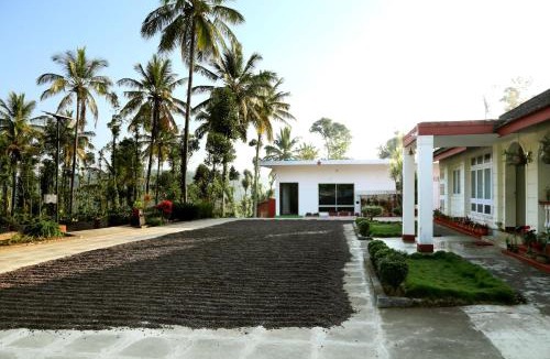 Mudigere House | Coffee Native - A Family Homestay