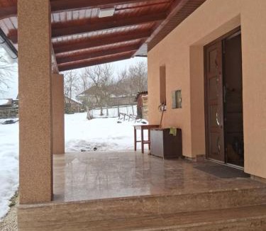 Sector 4 House | Colț de Rai