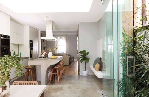 Woolloomooloo House | Collected Places Woolloomooloo in heart of Syd