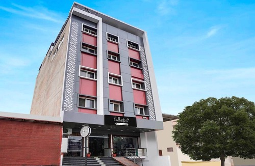Ajmer House | Collection O Ajmer Central