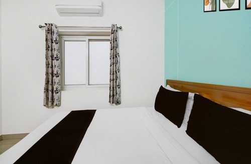 Gachibowli House | Collection O DLF CyberCity Hyderabad