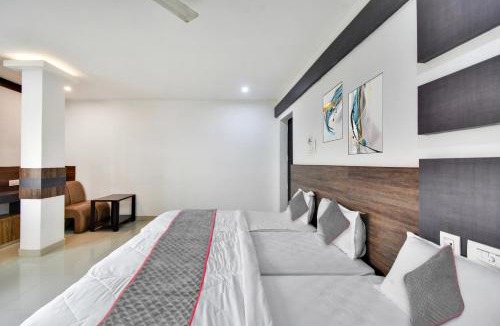 Navalur Hotel | Collection O Elite Residency