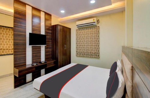 Savner Hotel | Collection O Golden Era