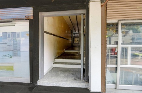 Kota House | Collection O Jhalwar Road