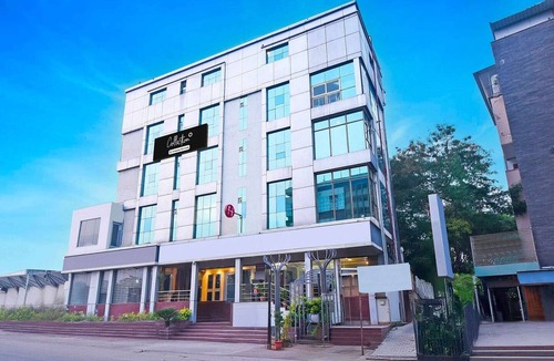 Malviya Nagar House | Collection O JLN Marg