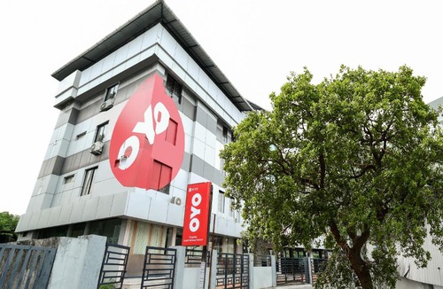 Ernakulam South Hotel | Collection O Kadavanthra Near South Railway Station