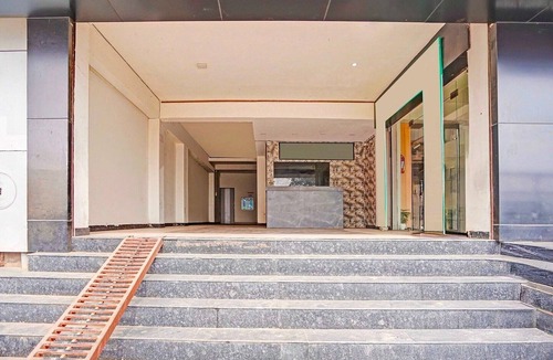 Gwalior House | Collection O Kalpi Road
