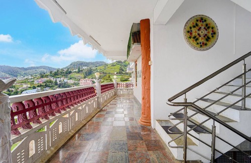 Thalayathimund House | Collection O Murugan Temple Ooty