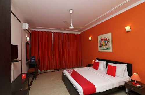 Nagpur House | Collection O Nagpur Airport